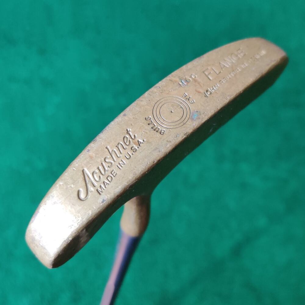 Acushnet Bulls Eye Flange M5C 34.5" John Reuter Jr. RH Putter Flare Tip Satin